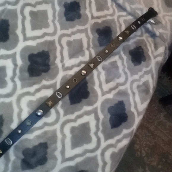 Women's Belt - Picture 2 of 4